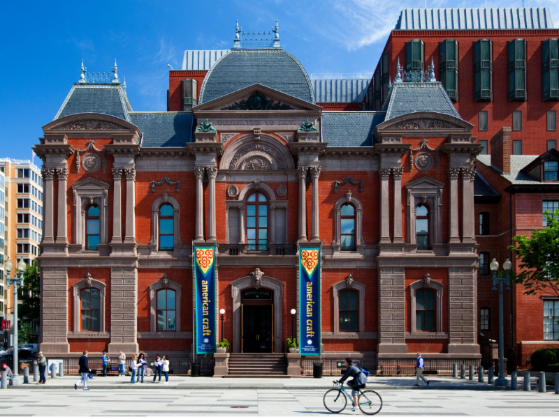 Renwick Gallery (Smithsonian) The District